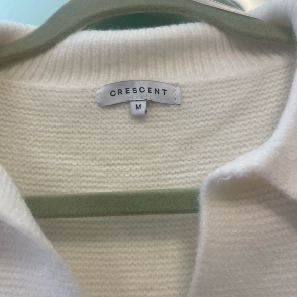 Crescent Striped Crop Sweater - Picture 4 of 6